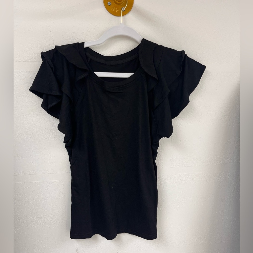 Simple black tee